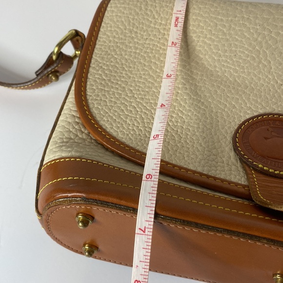 Dooney and Burke shoulder bag - Picture 9 of 9